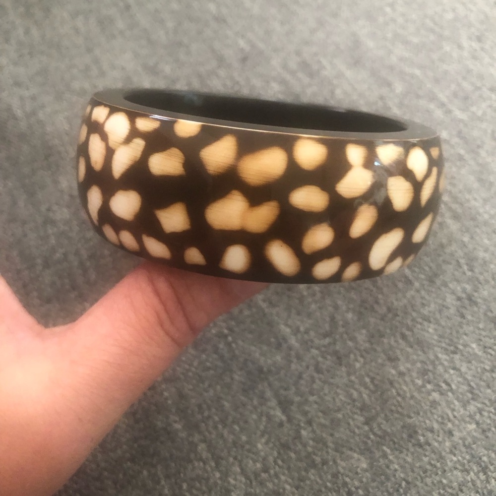 Vintage Giraffe Inspired Bangle Bracelet Chunky Heavy Inside Diameter 2.75”